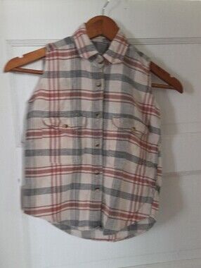 Girls Plaid Sleeveless Button-Front Tank - Beige with Red & Gray